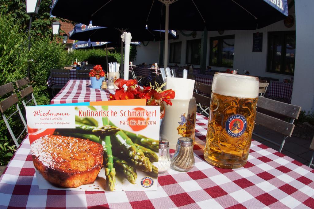 Gasthaus Und Landhotel Wiedmann Eresing Extérieur photo