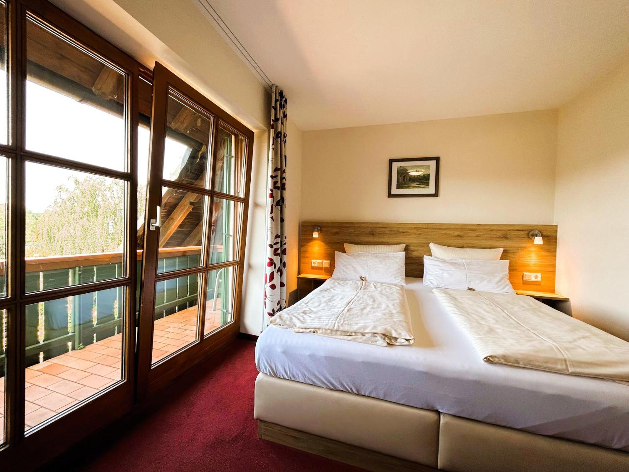 Gasthaus Und Landhotel Wiedmann Eresing Extérieur photo